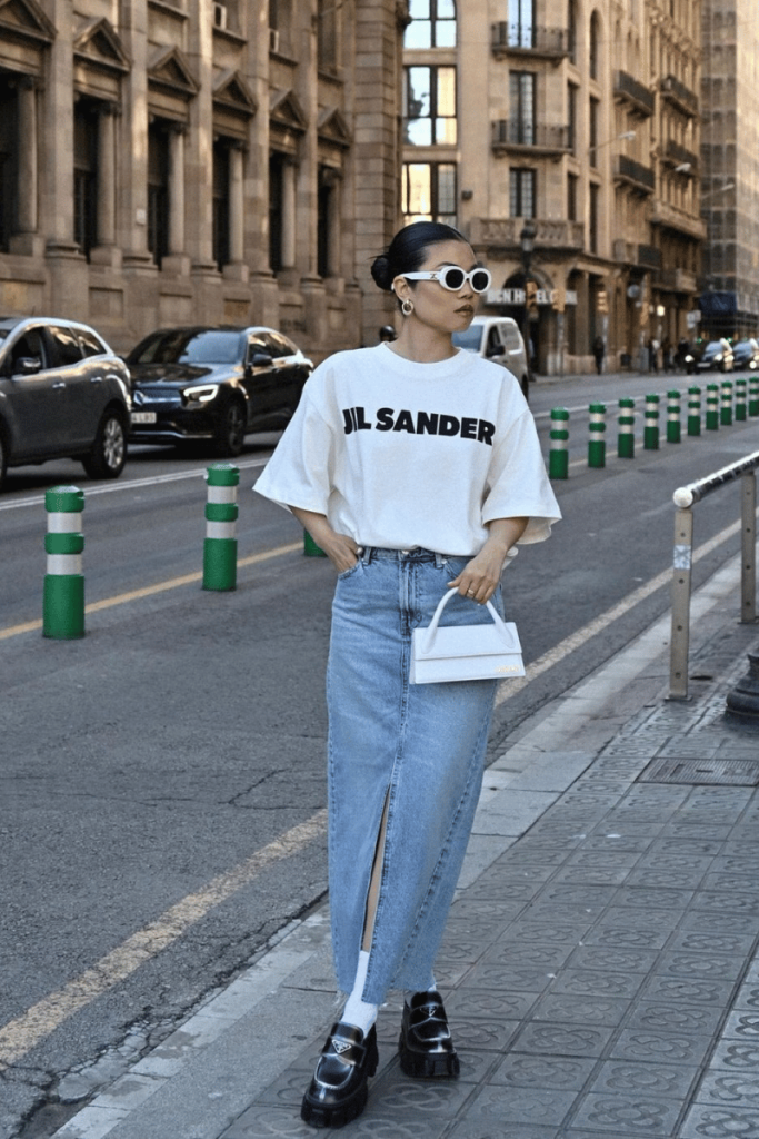 Denim Maxi Skirt: How To Wear The Trend All Summer 2023